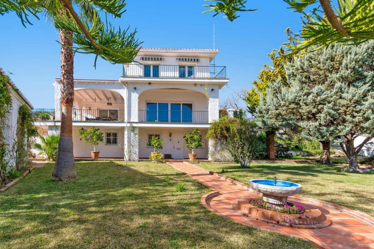 Villa Las Mariquitas, With Heated Pool Frigiliana Exterior photo