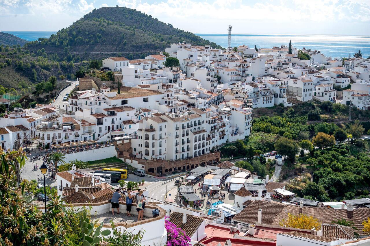 Villa Las Mariquitas, With Heated Pool Frigiliana Exterior photo